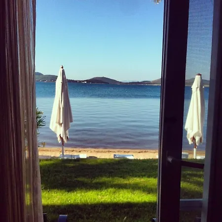 Cunda Hotel 2*