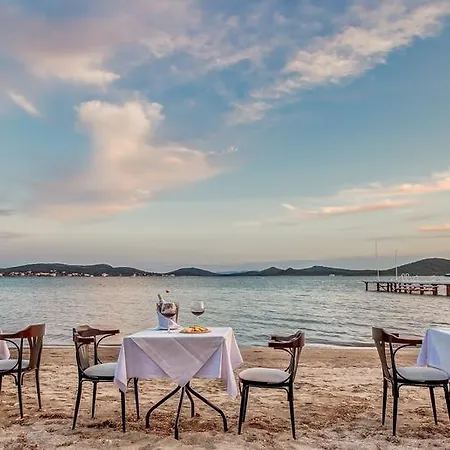 Cunda Hotel Ayvalı