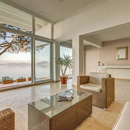 Cunda Отель Айвалык